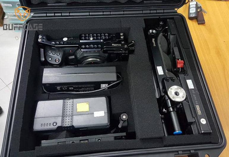 Vali-nhua-chong-soc-may-anh-Blackmagic-Pocket-4k/6k